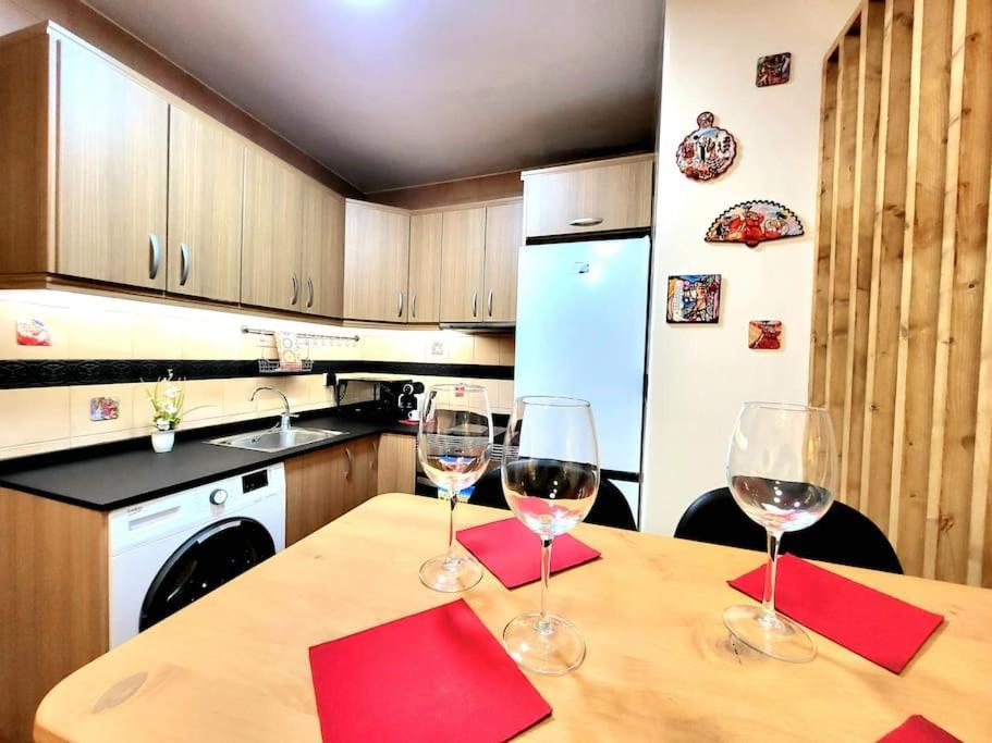 Flamenco, Apartamento Exclusivo De Dos Habitaciones En El Pleno Del Casco Antiguo, Alicante, Playa, Centro Historico, Rambla Exteriör bild